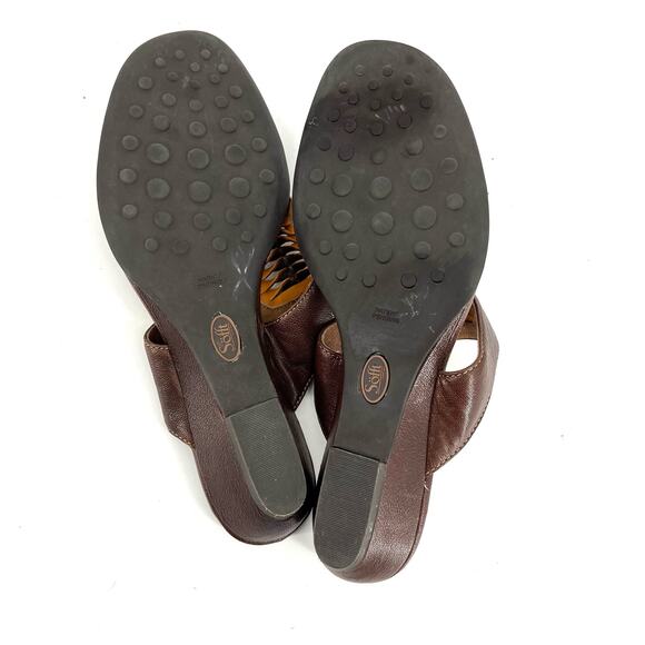 SOFFT Women’s Bella Chocolate Brown Tan Leather Thong Demi Wedge Sandals (8) - Picture 6 of 7